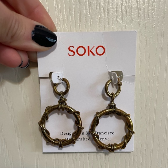Solo Kamba Dangle Earrings - Picture 1 of 4